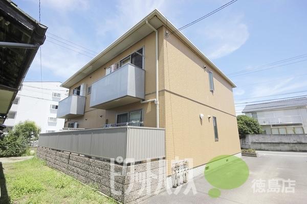 徳島市昭和町アパート 外観