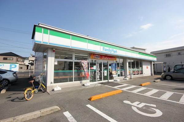 ファミリーマート徳島大原町店：323m