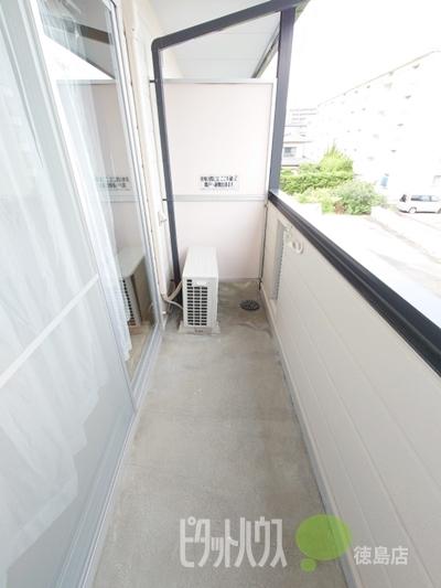 徳島市昭和町アパート バルコニー