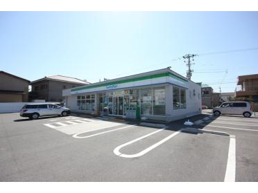 ファミリーマート徳島金沢店：918m