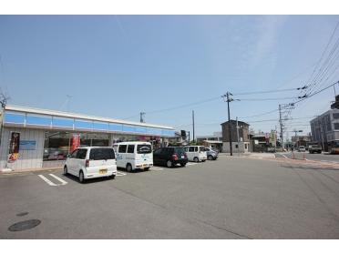 ローソン小松島堀川町店：453m