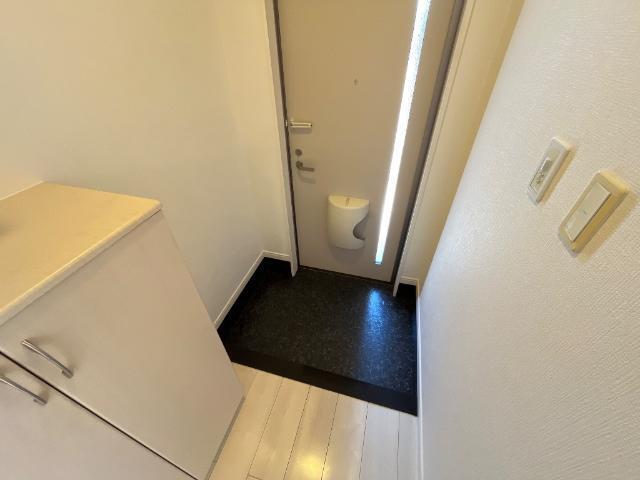 カネイコート日開野Ⅱ 玄関