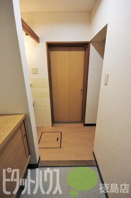 徳島市金沢マンション 玄関