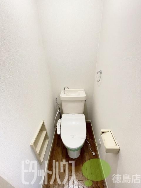 ルミエール庄町 トイレ