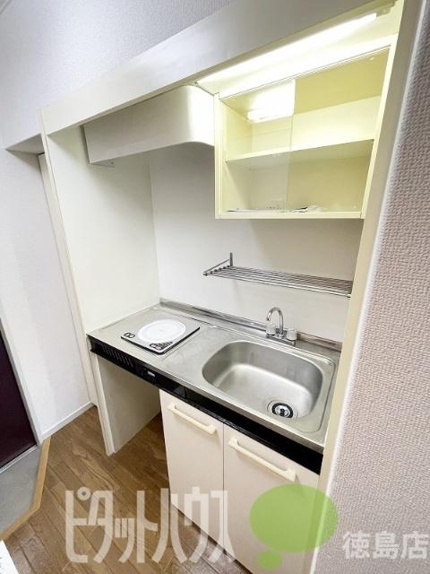 ルミエール庄町 キッチン