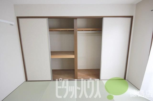シャーメゾン2001 収納