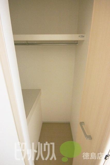 徳島市津田本町アパート 収納