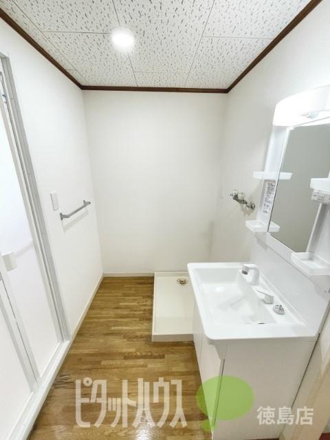 徳島市中昭和町マンション 洗面