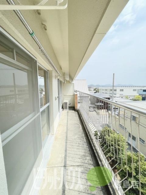 徳島市中昭和町マンション バルコニー