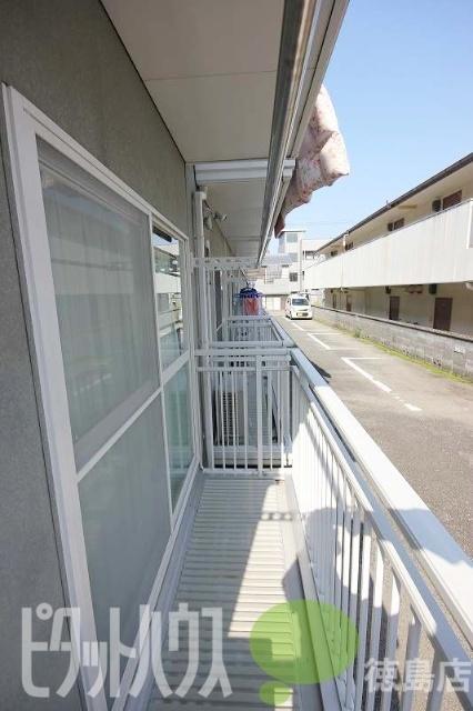 徳島市南昭和町アパート バルコニー