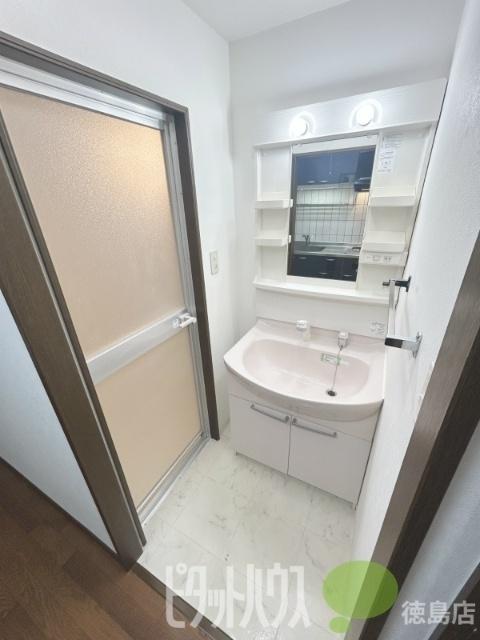 徳島市山城町マンション 洗面