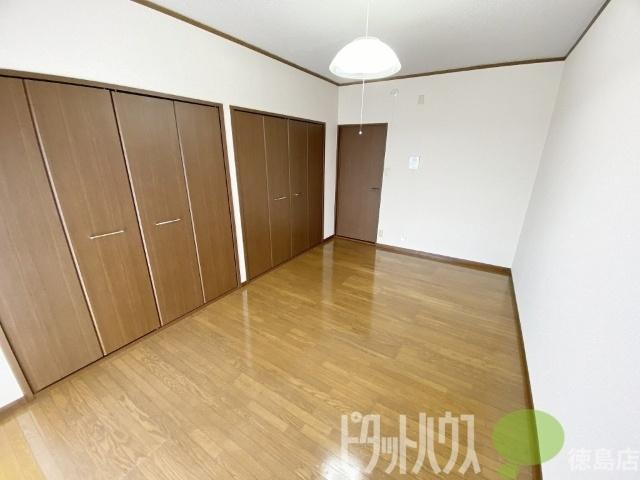 ヴェルディ沖浜 リビング