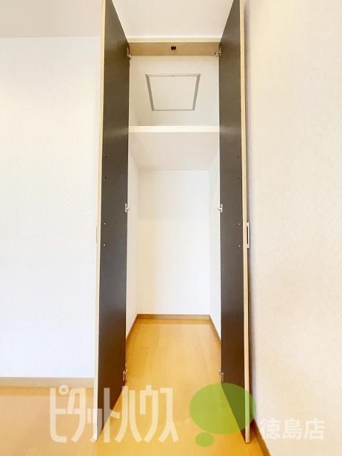 上地荘（3-2） 収納