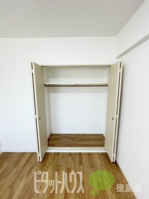 湊マンション 収納