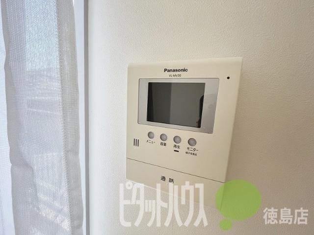 徳島市八万町アパート セキュリティ