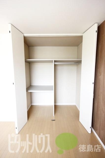 徳島市昭和町アパート 収納