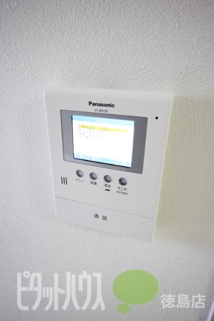 徳島市八万町アパート セキュリティ