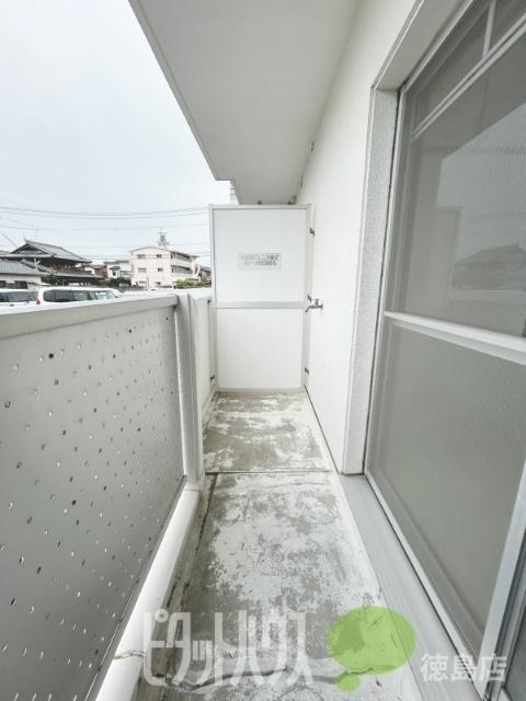 中山ビル1番館 バルコニー