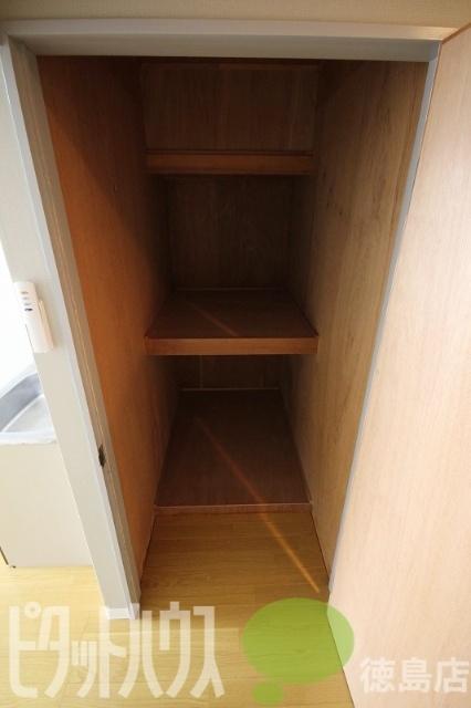 希林館 収納