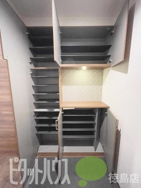 徳島市末広マンション 玄関