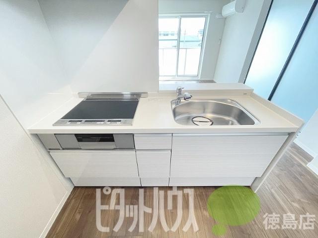 徳島市末広マンション キッチン
