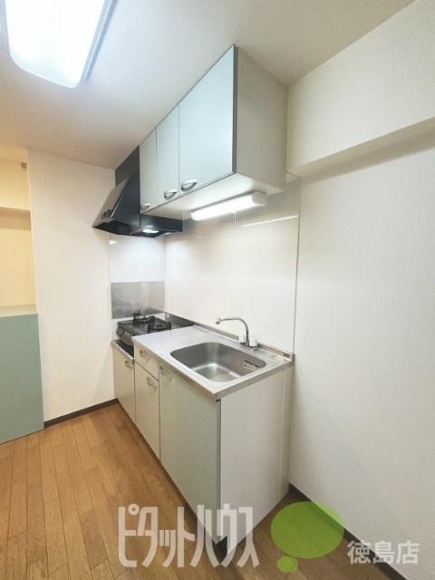 ハーバーハイツ万代町 キッチン