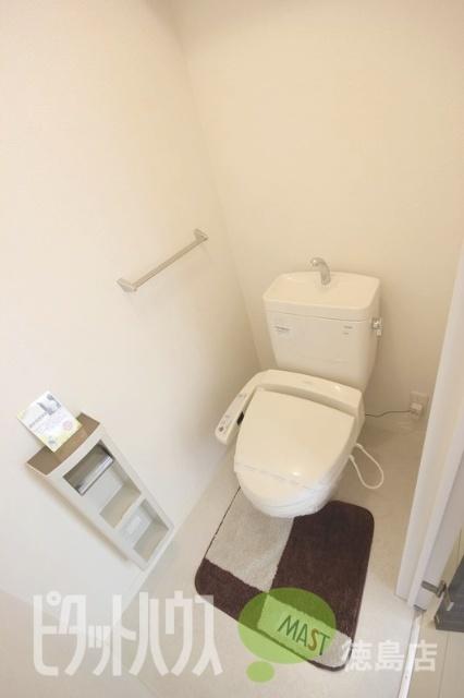 徳島市八万町アパート トイレ