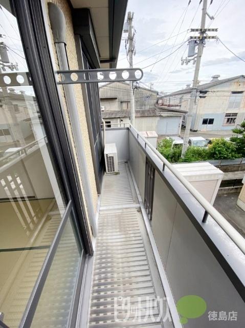 徳島市八万町アパート バルコニー
