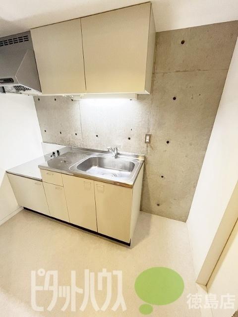 徳島市末広マンション キッチン