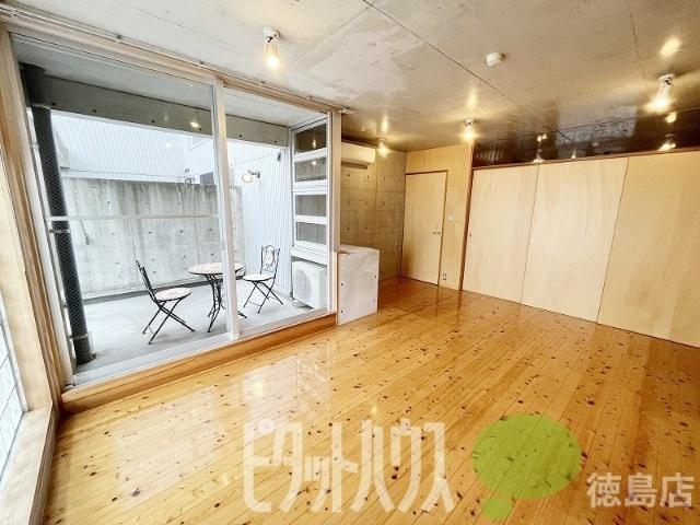 徳島市末広マンション リビング