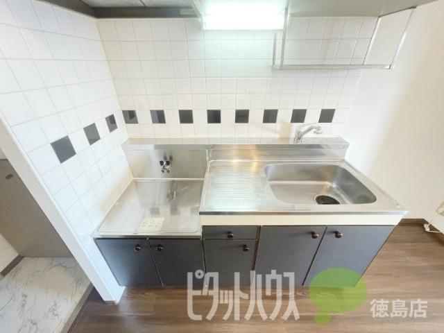 ツツイ昭和町 キッチン