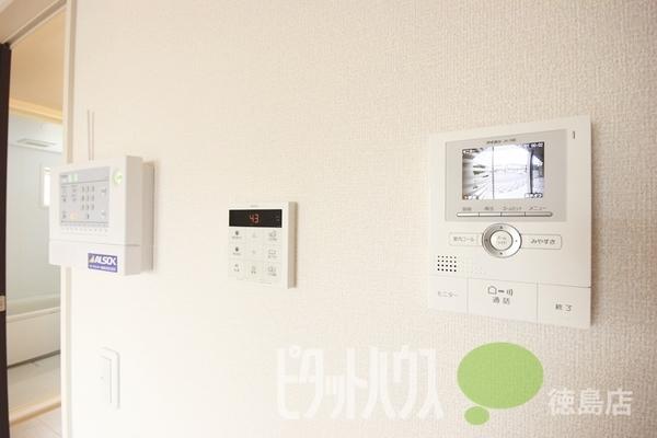 徳島市八万町アパート セキュリティ