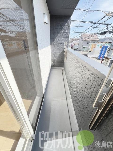 Ｓｑｕａｒｅ　Ｖｉｌｌａｇｅ　南昭和 バルコニー