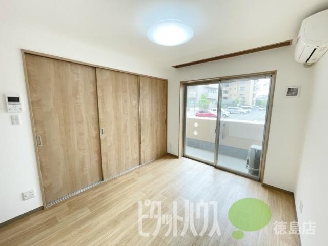 徳島市万代町マンション リビング
