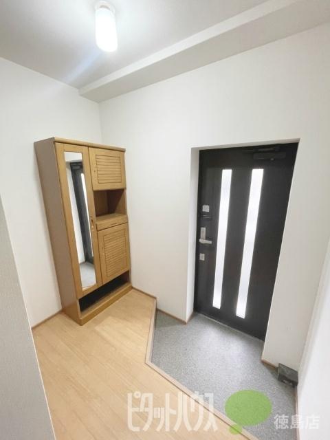 阿南市羽ノ浦町宮倉アパート 玄関
