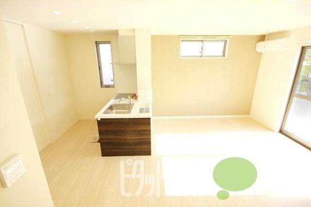 徳島市八万町一戸建 リビング