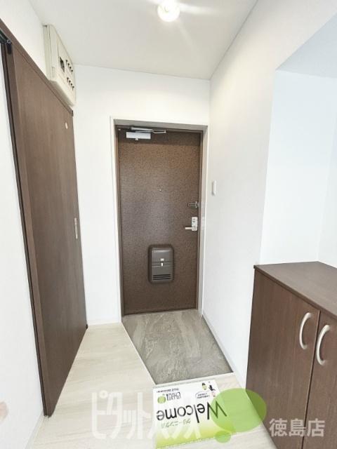 第12浜の前マンション 玄関