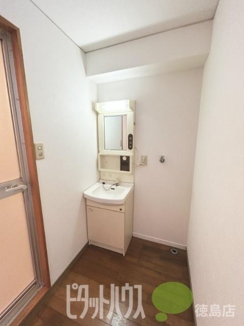 徳島市沖浜町アパート 洗面