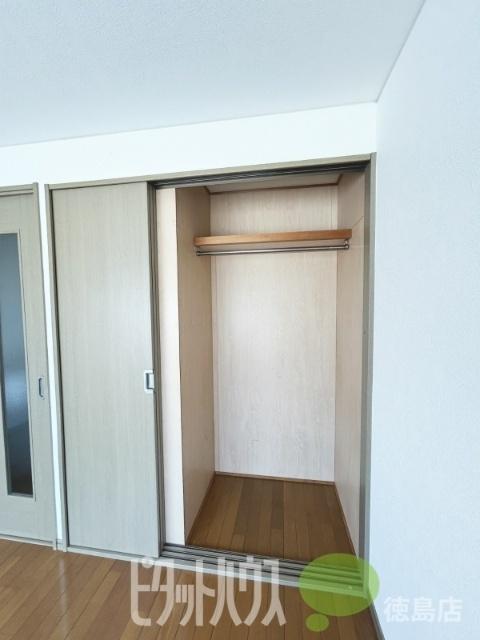 徳島市沖浜町アパート 収納