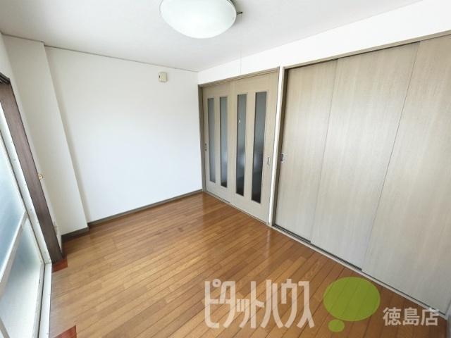 徳島市沖浜町アパート リビング