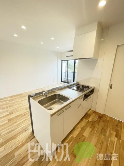 徳島市津田町アパート 部屋画像