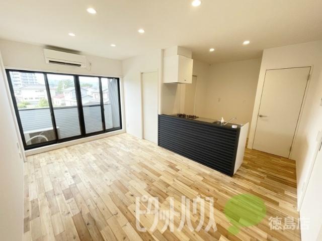 徳島市津田町アパート 部屋画像