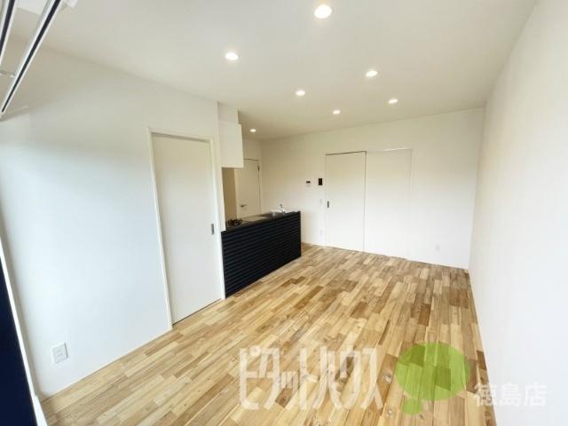 徳島市津田町アパート 部屋画像