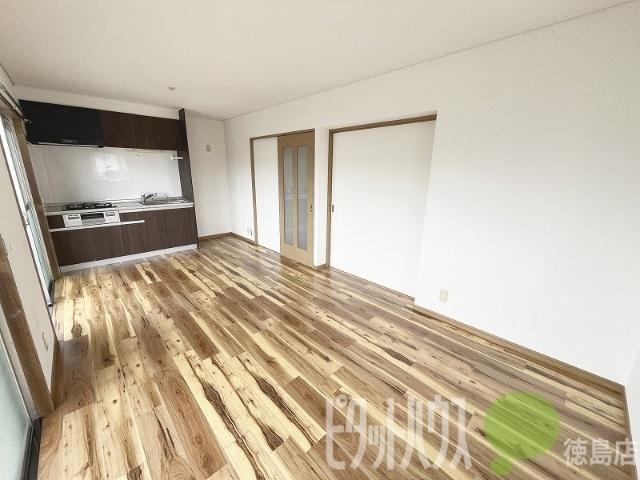 徳島市昭和町マンション 部屋画像