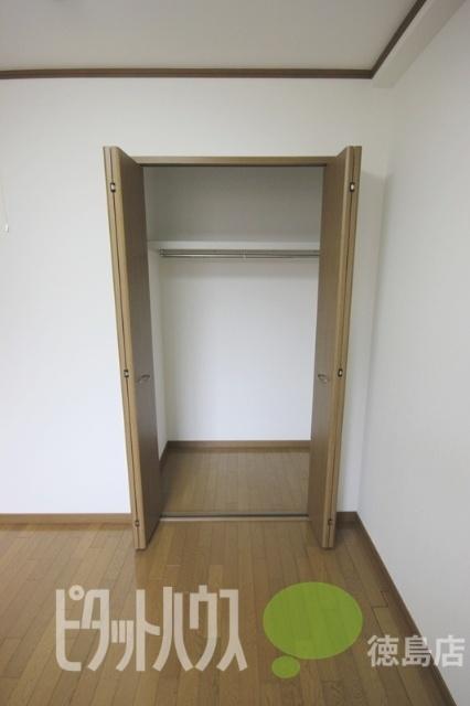 ルミエール21 収納