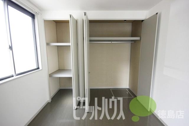 徳島市南沖洲アパート 収納