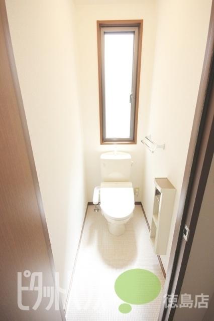 徳島市西新浜町アパート トイレ