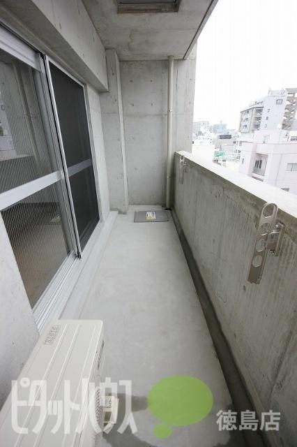 徳島市西船場町マンション バルコニー