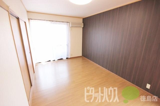 セジュール南昭和 A リビング