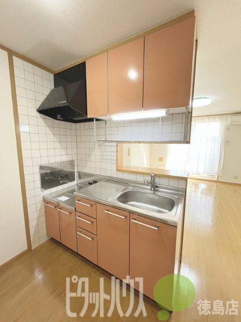 小松島市日開野町アパート キッチン
